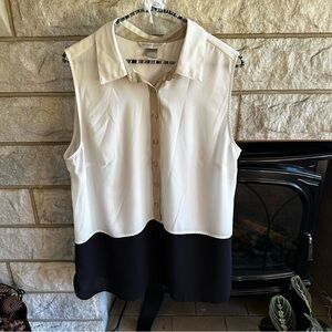 Christopher & Banks sleeveless semi sheer half button down sleeveless top XL